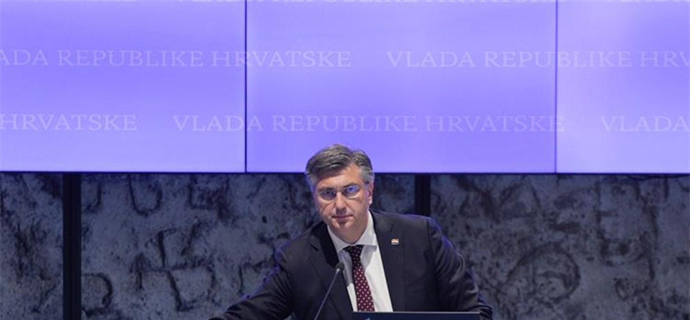 Euro area membership is a plus in crises as serious as current one